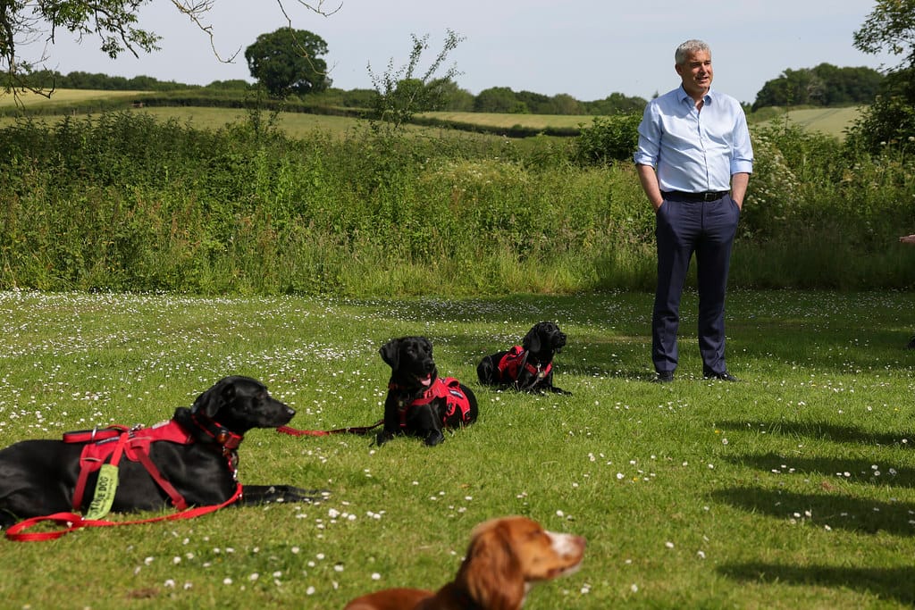 service dog certification: CDL Steve Barclay visits Service Dogs UK